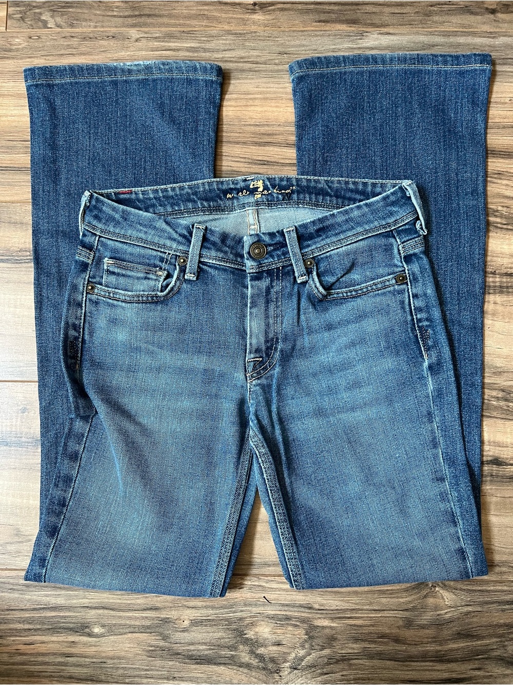 7 For All Mankind Blue Denim Jeans with Contrast Stitching - Picture 2 of 16